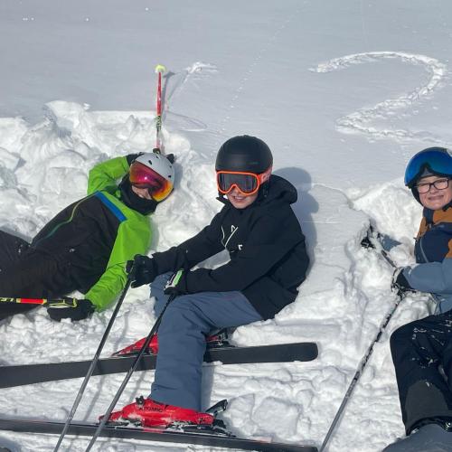 Skitage 5