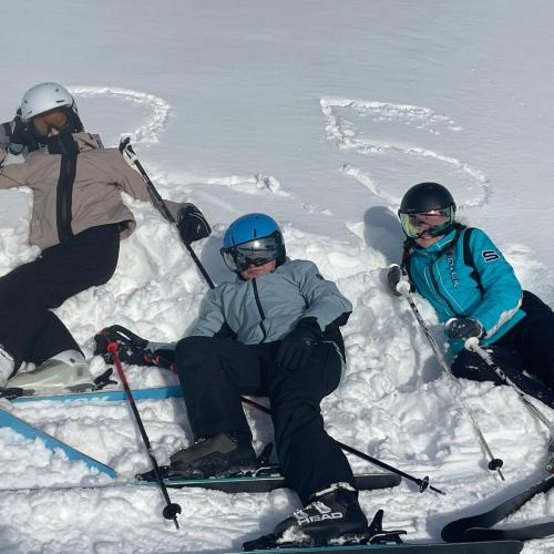 Skitage 3