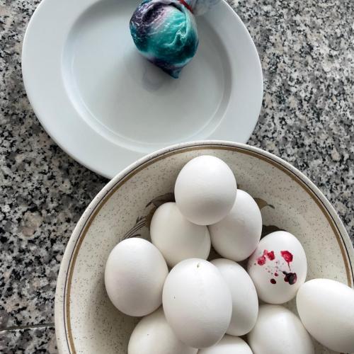 Eier färben