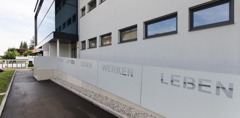 Schule 18 Schulneubau 2011