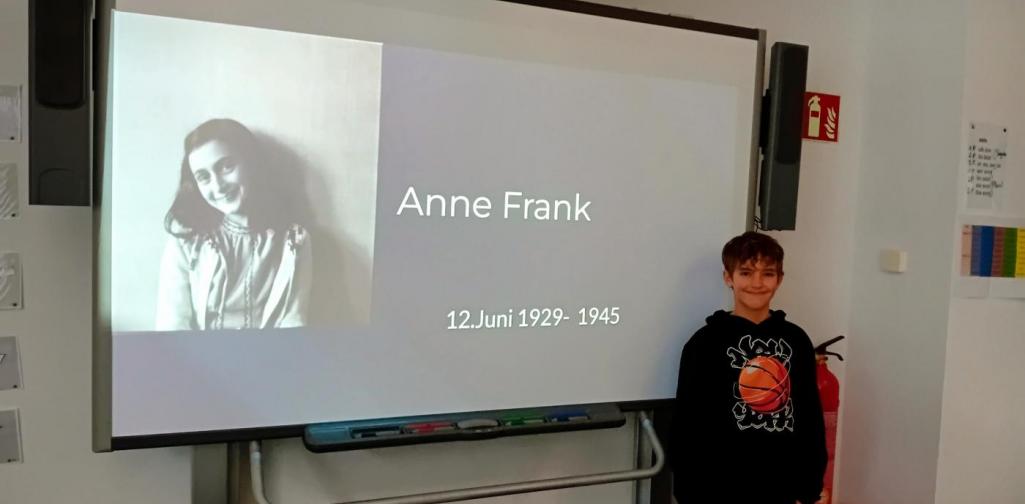 Julia Schwarz-Knoflach Biografien